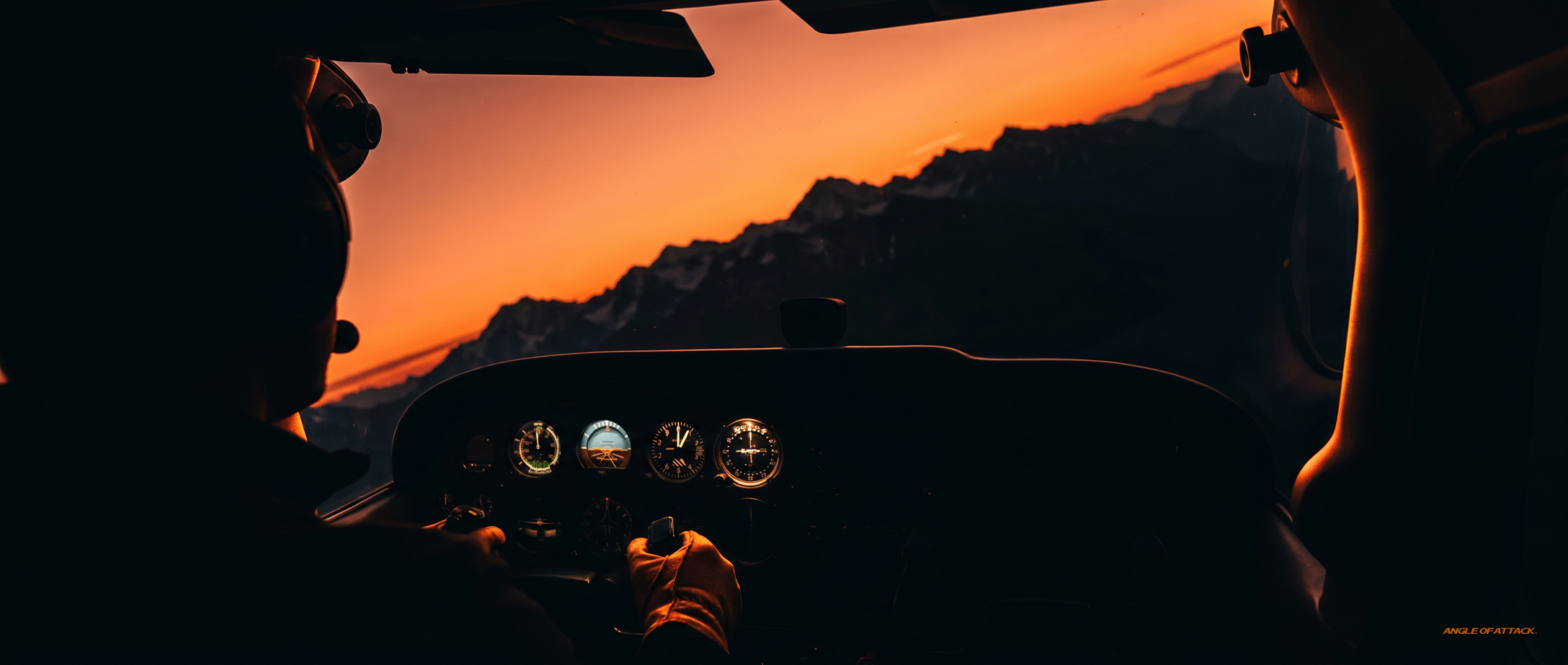 Cessna 172 cockpit view through the windscreen during a steep turn at sunset — Angle of Attack CFI flight test